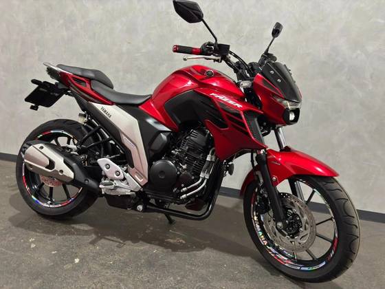 YAMAHA FZ25 FAZER ABS 